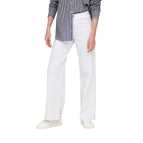 white / L/32