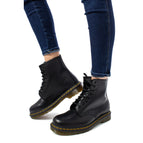 black / 36