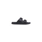 black / 40