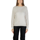 white / L