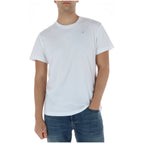 white / M