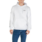 white / M