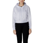 white / M