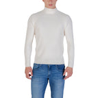 white / XL