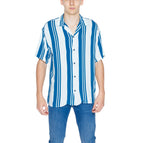 light blue / S