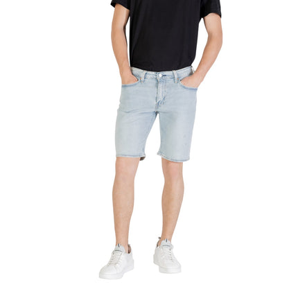Levi`s Men Shorts