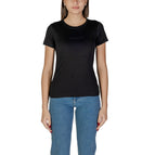 black / M