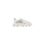 white / 39