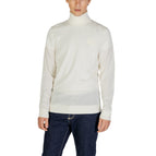 white / L