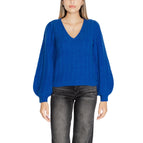 light blue / L