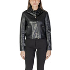 black / 38