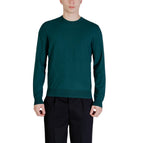 green / M