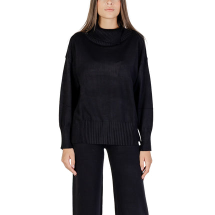 Choral  Women Knitwear