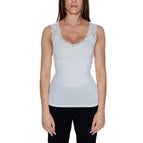 white / XS